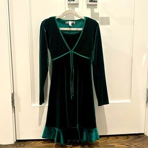 Size M girls green holiday/Christmas dress.